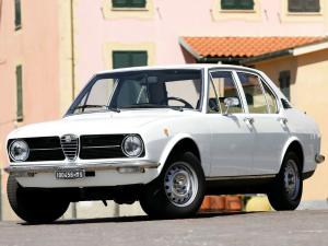 Alfa Romeo Alfetta 1.6 1975 года